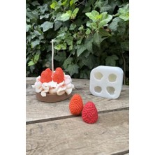 Çilek Dörtlü Mum Kalıbı (Silikon) (2,5 x 2,5 x 3 Cm) (Küçük Süsleme Kalıbı) 1 Adet