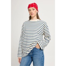 Minaaise Kadın Çizgili Oversize Lacivert Krem Sweatshirt 30010