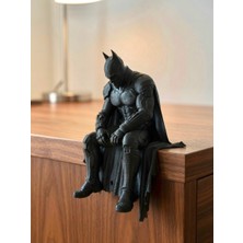 Storm 3D Kitaplık Süsü - Masa Dekorasyonu - Gamer Dekorasyon- Batman