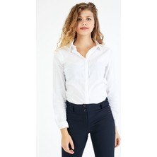 Pera Club Beyaz Basic  Düz Kesim İnce Kumaş Gömlek Günlük Kullanıma Uygun Rahat ve Şık Tasarım