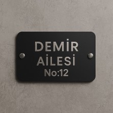 Outdoor One Kişiye Özel Pleksi Kapı İsimliği | Yazılı Pleksi Apartman & Site Tabelası 20 cm