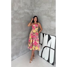 Neşeli Butik Kadın Pembe Kare Yaka Çiçek Desenli Kolsuz Beli Oturan Midi Elbise NBK4670