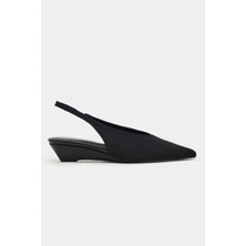 Nişantaşı Shoes Nino Siyah Dalgıç Kumaş Arka Bant Detay Sivri Burun Kadın Dolgu Topuklu Ayakkabı