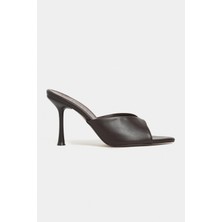 Nişantaşı Shoes Rodi Kahve Mat Sivri Burun Kadın Ince Topuklu Terlik