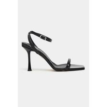 Nişantaşı Shoes Taki Siyah Rugan Bilek Kemer Detaylı Kadın Ince Topuklu Ayakkabı