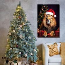 Tekli Dikey Kanvas Duvar Tablosu Yılbaşı Hediyesi Noel Baba Kostümlü Aslan, 30 x 40