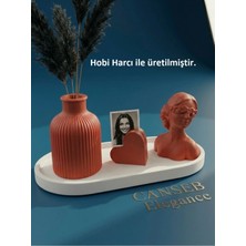 Canseb Elegance Dörtlü Kırmızı Renkli Fotoğraf Standı, Pampas Vazosu & Kız Dekoratif Obje Seti