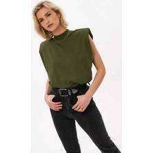 Madmext Mad Girls Haki Vatkalı Tişört MG900  Şık ve Rahat Günlük Kombinler İçin