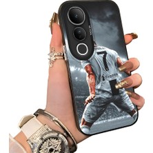 HONTINGA Vivo V50 Lite ile Uyumlu Kılıf Silikon Kenar Sert Arka Kamera Koruyucu Basitlik Anti Düşme Kamera Korumalı Cr7 Desen Couple Telefon Kılıfı Kadın ve Erkek Için Uygundur K1-1513