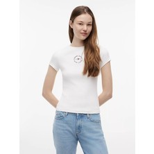 Tommy Hilfiger Kadın Dar Kesim Yuvarlak Yakalı Pamuklu Esnek Örgü Kumaş Kısa Kollu Beyaz T-Shirt DW0DW22807-YBL