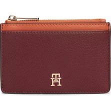 Tommy Hilfiger Kadın Metalik Th Logolu Fermuar ve Kart Bölmeli Bordo Cüzdan AW0AW18757-GNE