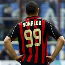 Efsane M.i.l.a.n Ronaldo Nazario 99  Nostalji Yetişkin Siyah Kısa Kol Futbol Forması