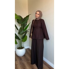 Gamze Özkurt Yırtmaçlı Keten Takım