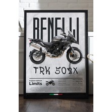 Duvarda Benelli Trk 502 x Siyah Ahşap Çerçeveli Poster, Dekoratif Motosiklet Duvar Tablosu