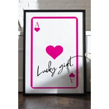 Duvarda Lucky Girl Oyun Kartı Doğal Ahşap Çerçeveli Poster, Dekoratif Pembe Duvar Tablosu