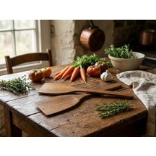 Yağmur Store El Işçiliği Ceviz Spatula Seti – 2'li Mutfak Gereçleri Mutfakta Sanat ve Fonksiyonelliğin Buluşması Doğanın Zarafetini ve El Işçiliğinin Sıcaklığını Mutfağınıza Taşıyın. Yüksek Kaliteli Ceviz Ağacında