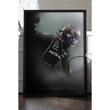 Duvarda Lewis Hamilton Siyah Ahşap Çerçeveli Poster, Dekoratif Formula 1 Duvar Tablosu