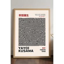 Duvarda Yayoi Kusama Doğal Ahşap Çerçeveli Poster, Dekoratif Sanatsal Duvar Tablosu