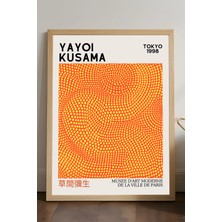 Duvarda Yayoi Kusama Doğal Ahşap Çerçeveli Poster, Dekoratif Sanatsal Duvar Tablosu