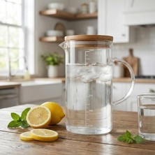 Yağmur Store 1000ML Bambu Kapaklı Cam Ölçü Kabı – Dayanıklı ve Şeffaf Sıvı & Kuru Malzeme Ölçme Kabı | Mutfak Için Hassas Ölçüm ve Saklama Çözümü 1000ML - Cam Sürahi Ölçü Kabı