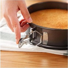 Empressco Siyah Patisse Yuvarlak Kek Kalıbı, 20CM, Altı Çıkabilen, Pratik ve Şık