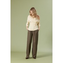 Nisan Triko Drape Detaylı Asimetrik Top