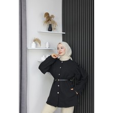 Beli Lastik Detaylı Kemerli Düğmeli Ceket