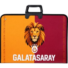 Galatasaray Lisanslı Parçalı Aslan Baskılı Proje Çantası - Askılı Fermuarlı Resim Çantası 35X50 cm
