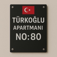 Outdoor One Kişiye Özel Türk Bayrağı Kapı İsimliği | Yazılı Pleksi Apartman & Site Tabelası 20x30cm