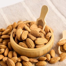 Meray Badem İçi Çiğ İthal 500 G