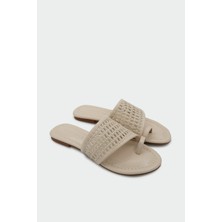 B Keid Örgü Detaylı Parmak Arası Kadın Ten Düz Terlik