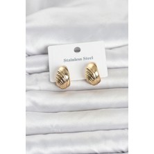 Moresun Buğz 316L Çelik Gold Renk Desenli Yarım Halka Model Kadın Küpe