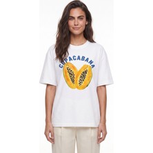 Onloox Beyaz Pamuklu Bisiklet Yaka Kısa Kollu Oversize Papaya Baskılı Basic T-Shirt