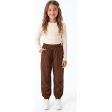 Onloox Kız Çocuk Koyu Kahve Paraşüt Kumaş Lastikli Paça Regular Belden Cepli Jogger Pantolon (6-10 Yaş)