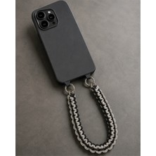LES PETITES MAINS Iconic Siyah-Beyaz Makrome Örgü Telefon Askısı | El Örgüsü Telefon Ipi ve Çanta Aksesuarı