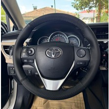 Hasbay Dikişli Direksiyon Kılıfı Karbon / Nokta Deri Siyah Dikişli Toyota Corolla 2002 - 2026 Arası