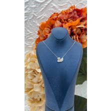 Livora Jewelry 925 Ayar Gümüş Beyaz Zirkon Taşlı Kuğu Kadın Kolye