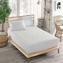 Esranın Dünyası Çift Kişilik Mikrofiber Kapitoneli Yatak Koruyucu Alez Fitted ve Yanı Çarşaf (160X200)