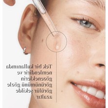 Esranın Dünyası Hyalüronik Asit ve Niasinamid Içeren Serum, Cilt Tonunu Eşitlemeye Yardımcı