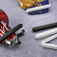 HBMB Store 6’lı Poşet Klipsi Büyük Boy – Hava Geçirmez Güçlü Gıda Saklama Mandalı – Cips, Bakliyat, Makarna Paket Kapatıcı – Renk Seçenekli (Siyah-Beyaz)