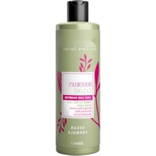 Esranın Dünyası Canlandırıcı ve Güçlendirici Biberiye Karanfil Saç Bakım Şampuanı - 350 ml - Vegan
