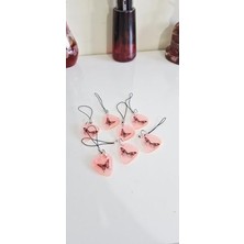 Larskas Kelebek Desenli Neon Reçine Plektrum, Şık Tasarımı ile Göz Alıcı