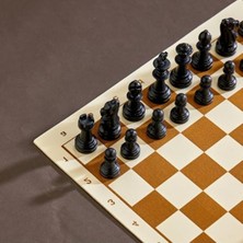 Larskas Büyük Boy Satranç Takımı ile Eğlenceli Strateji Oyunları