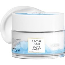 Larskas Yoğun Nemlendirici Krem - Hyaluronic Asit & Pentavitin - 50 ml