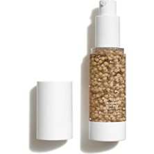 Larskas Mineral Içerikli Renkli Serum ile Doğal Görünüm