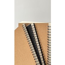 Larskas B5 Boyutunda Siyah Kapaklı Spiralli Defter - 100 Yaprak Kareli