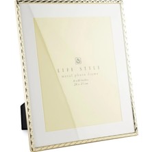 Mikasa Moor Gold Metal Dalgalı Çerçeve 20X25Cm