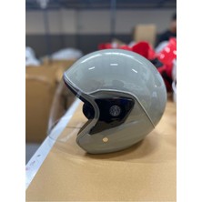 Empressco Yüksek Güvenlikli Kırılmaz Motosiklet Kaskı, Konfor ve Stil Bir Arada