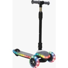Empressco Renkli Işıklı Katlanabilir Çocuk Scooter, Eğlence ve Güvenle Kullanım