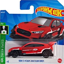 MarkEntegra Green Speed Ford Mustang Mach-E, 1:64 Ölçekli Koleksiyon Aracı